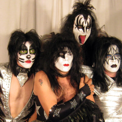 2. KissinTime