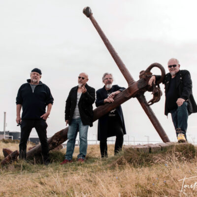 5. Nordward Ho – Original Küstenrock live